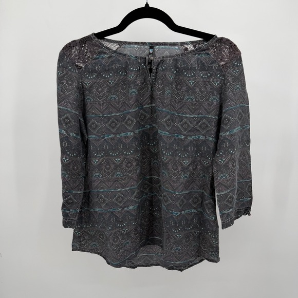 Kuhl Tops - Kuhl Womens M Blouse Grey Organic Cotton Silk Blend Geometric Print Crochet Lace